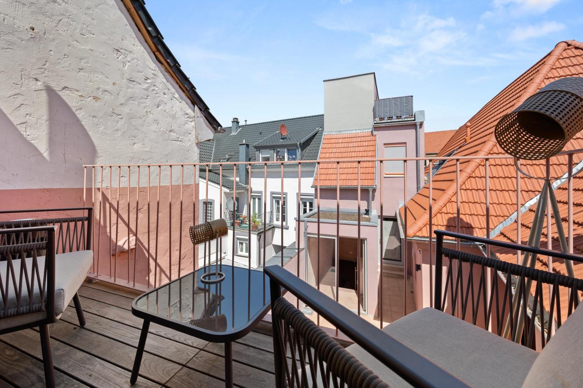 Lit Living Gruenstadt - Luxury- Style Boutique Apartments Esterno foto